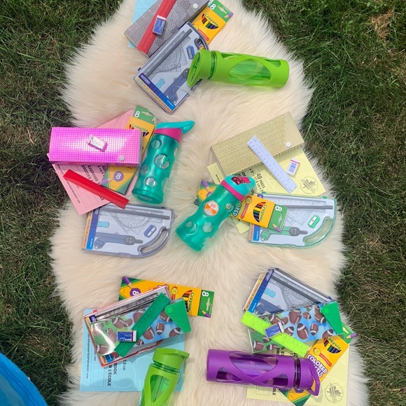 SALE!! school sets. 5 available. - Picture 4 of 11